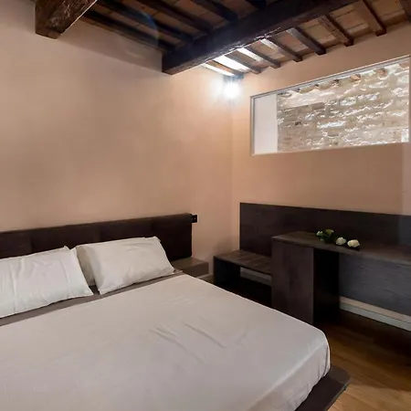 Luxury 2 E Divano Letto Apartmán